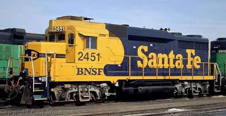 BNSF 2451 GP30.jpg
